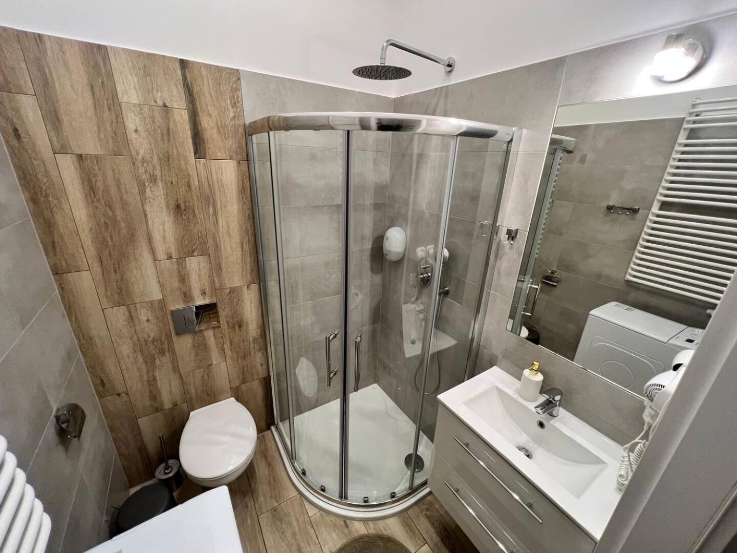 One-Bedroom Apartment Bosacka Street