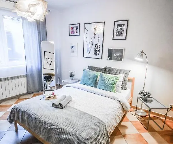 Lion Apartments - Your Own Apartment In Cracow