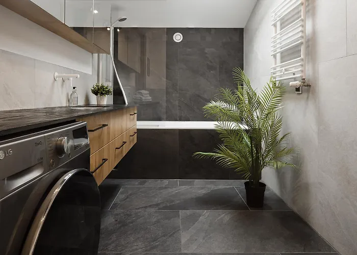 Metropolis Design Apartments